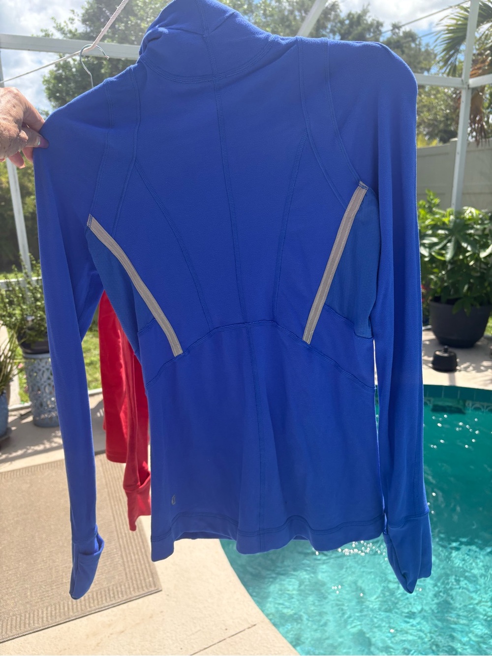Bundle of Lululemon athletica Red & Blue Half-Zip Jackets! 🩷🩷🩷
Priced to sell! - Picture 12 of 13